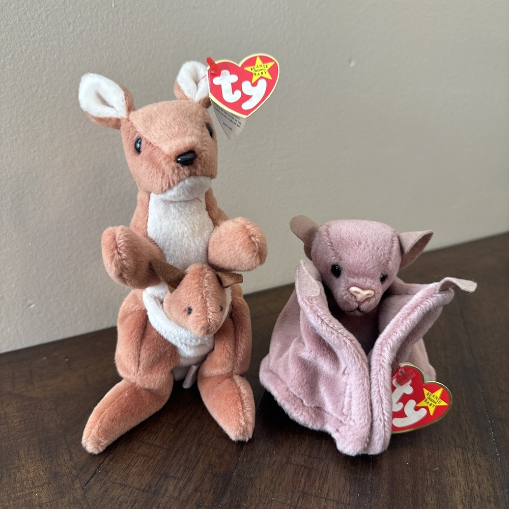 Set Of 2 . Vintage -  RARE!!! Ty Batty And Pouch Beanie Babies‎